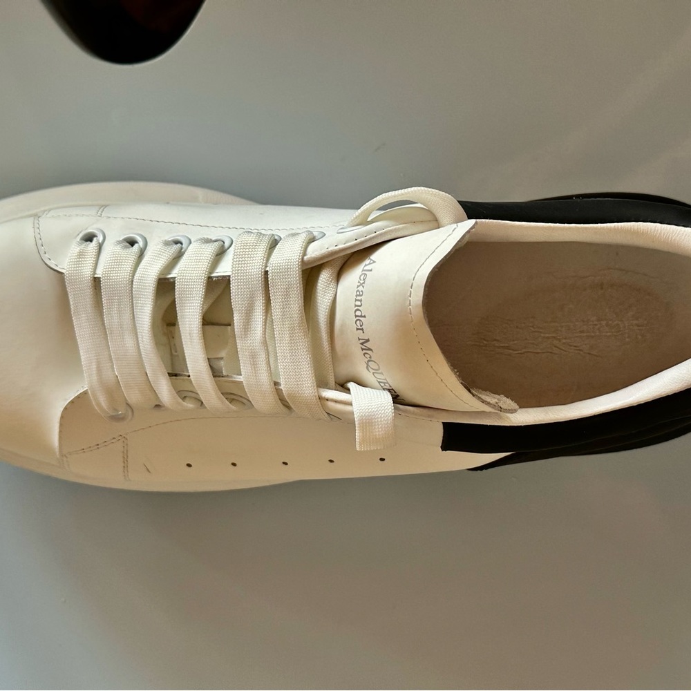 Alexander McQUEEN Men’s leather sneakers